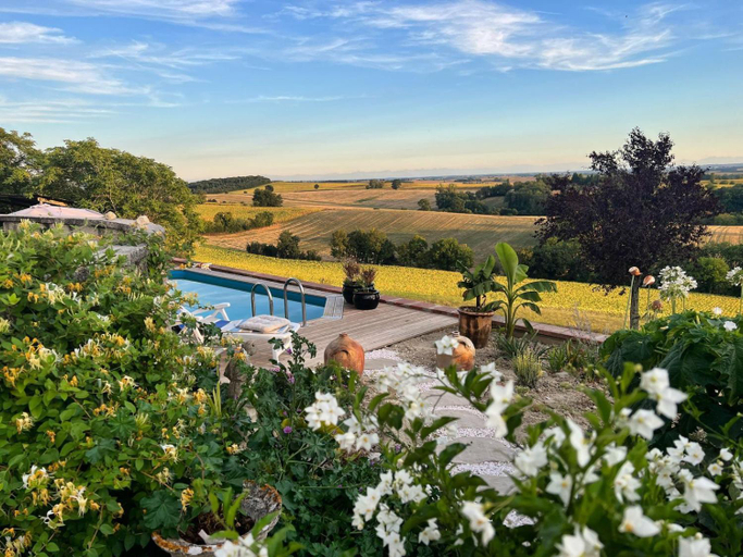 Others 2, Bastide Bellevue, Gers