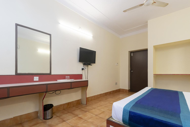 Bedroom, Hotel Telehaus International, Bangalore