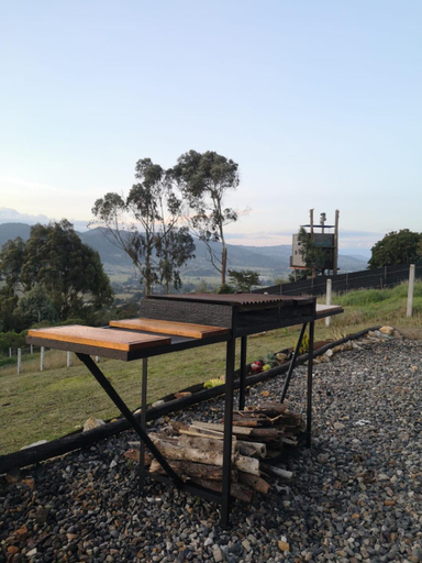 Others 4, Rumi Azulada - La Calera, La Calera