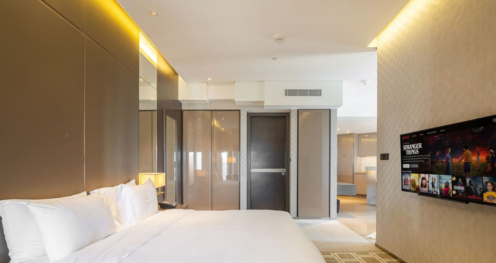 Room 4, Elegant 1BR Apartment Near Dubai Frame, Dubai