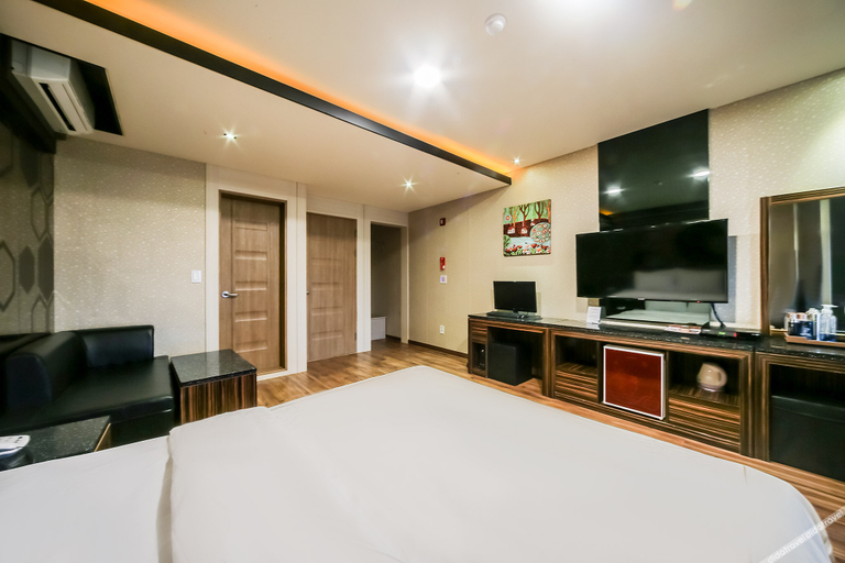 Bedroom 4, Andong Hotel Gung, Andong