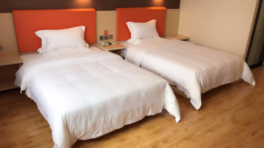 Bedroom 5, Enjoy staying at Premium Hotel, Yantai