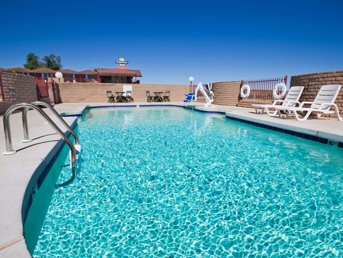 Sport & Beauty 5, SureStay by Best Western Chambers Petrified Forest, Apache