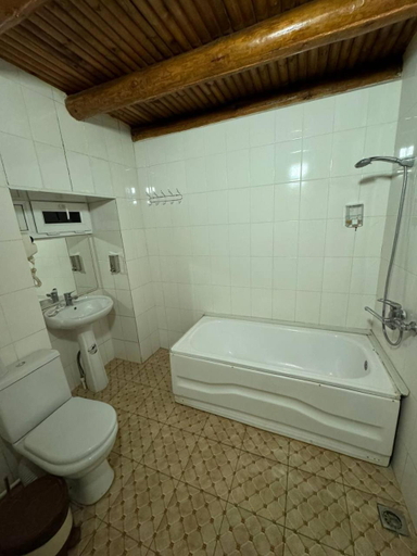 Bathroom 3, Ohun karavan saray historical 18th century hotel, Buxoro