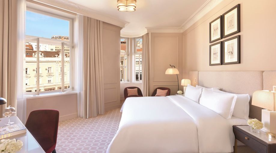 Bedroom 3, The Bristol Belgrade, Belgrade