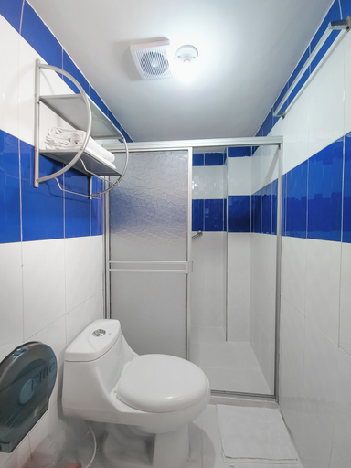 Bathroom 4, Hotel Avenida 3 Real, Yumbo