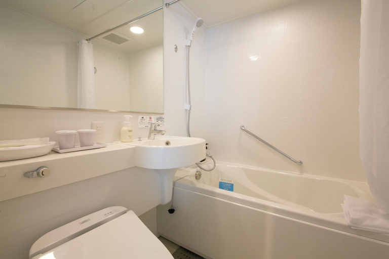 Bathroom 4, Just Inn Premium Nagoya Station, Nagoya