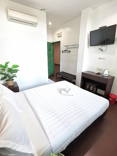 Bedroom 11