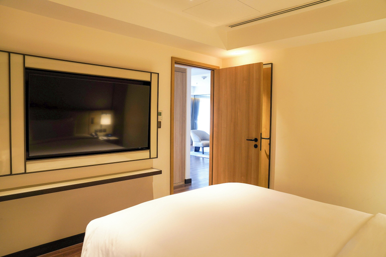 Bedroom 14