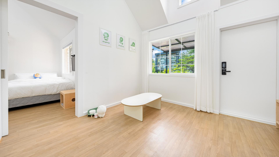 Bedroom 19