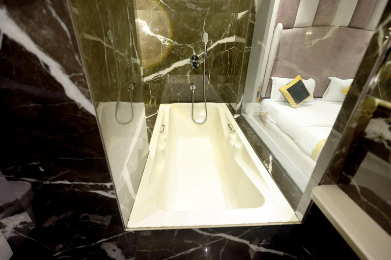 Bathroom 4, Hotel A R Paradise , Thane
