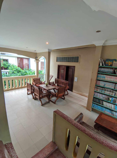 Public Area 2, IKI IKI Guesthouse, Siem Reap