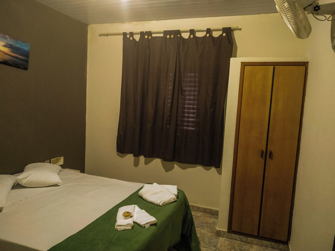 Bedroom 3, Pousada Campestre Estância São Domingos, Lindóia