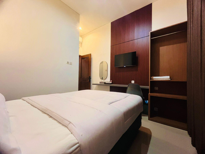 Bedroom 16