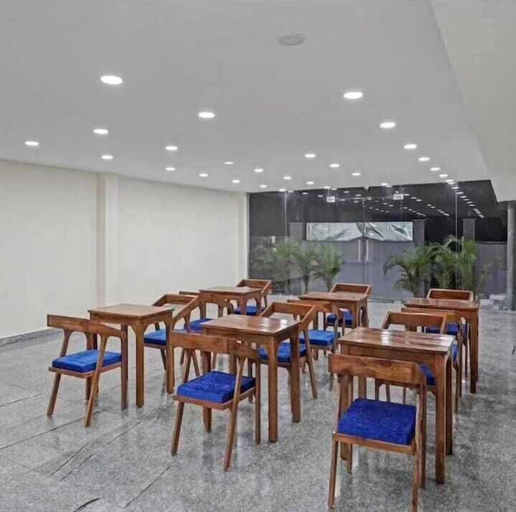 Food & Drinks, Hotel The Anvi Residency, Gautam Buddha Nagar