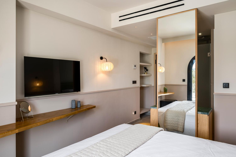 Bedroom 3, Loadstar Rooms & Suites, Ionian Islands