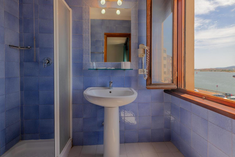 Bathroom 3, Hotel De Plam, Olbia-Tempio