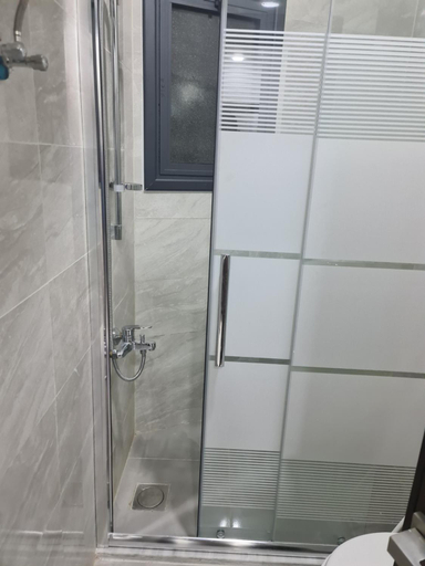 Bathroom, Royal House رويال هاوس الغزو 10, Wastiyyeh