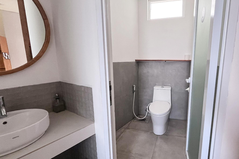 Bathroom 4