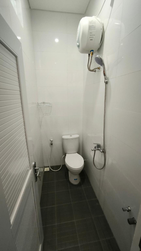 Bathroom 4