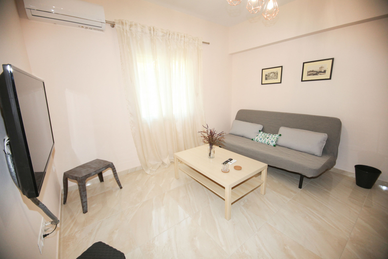 Others 3, G&M Luxury Studios, Central Macedonia