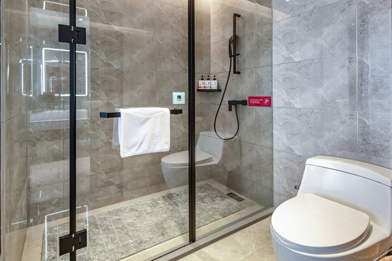 Bathroom 3, Echarm Hotel Hechi Bama, Hechi