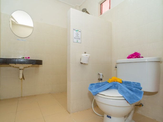 Bathroom 2