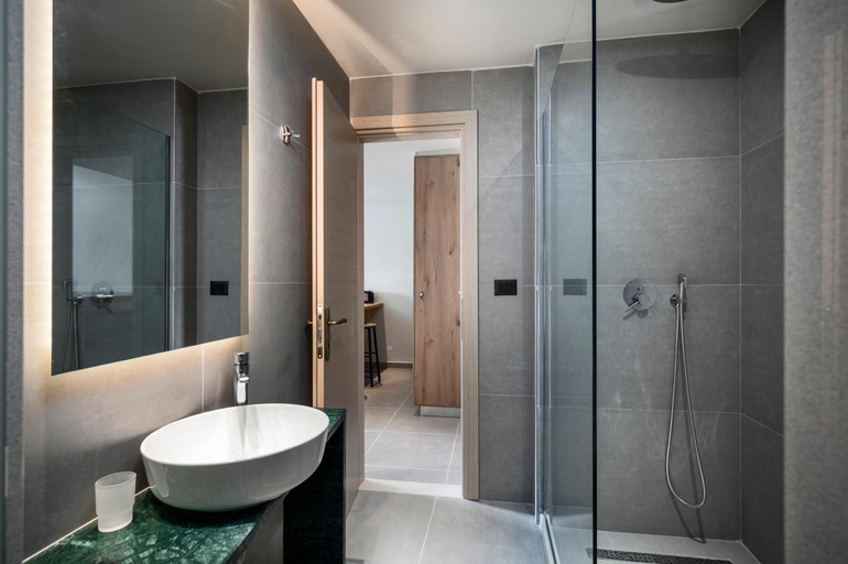 Bathroom 5, Loadstar Rooms & Suites, Ionian Islands