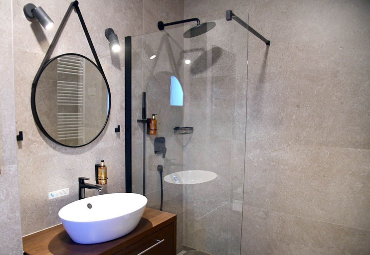 Bathroom 3, Resort Stribor, Gorski kotar, Ogulin