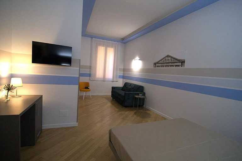 Others 3, Giuliani Rooms, Ancona
