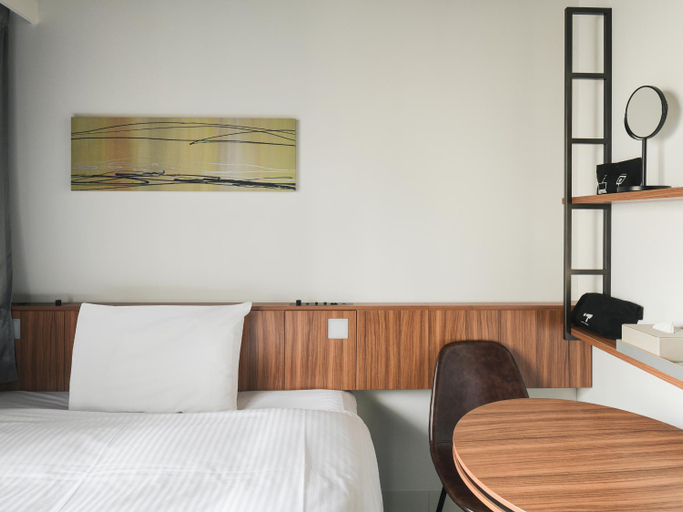 Bedroom 8