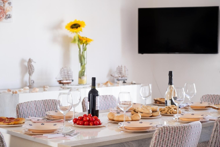 Food & Drinks 4, Villa Heart Island Vista Mare, Lecce