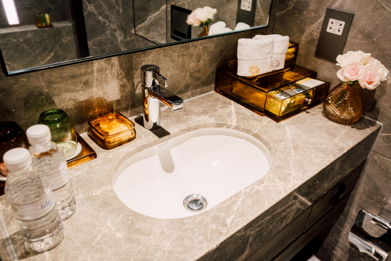 Bathroom 3, Empire Prestige ・ Causeway Bay, Hong Kong Island