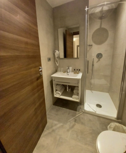 Bathroom 5, LH Hotel Excel Roma Montemario, Rome