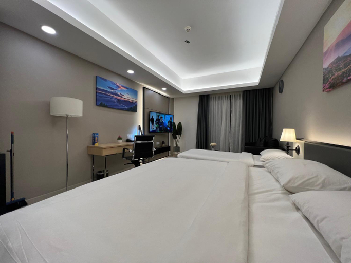 Bedroom 8