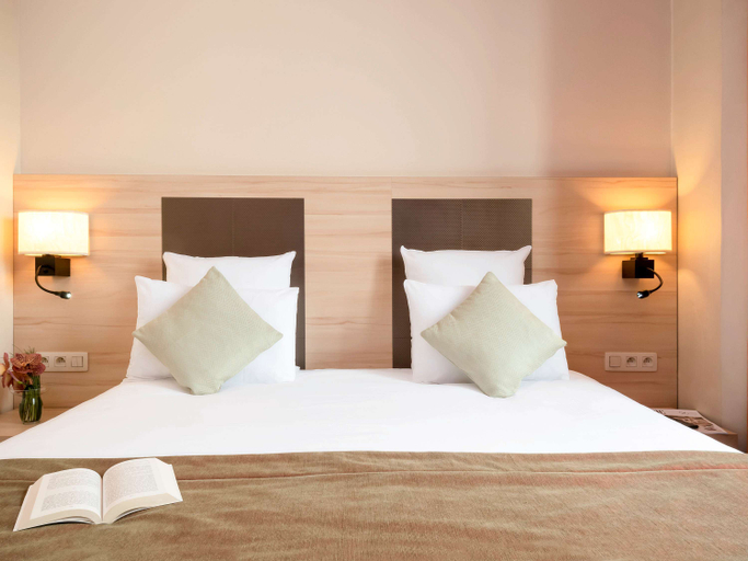 Bedroom 10