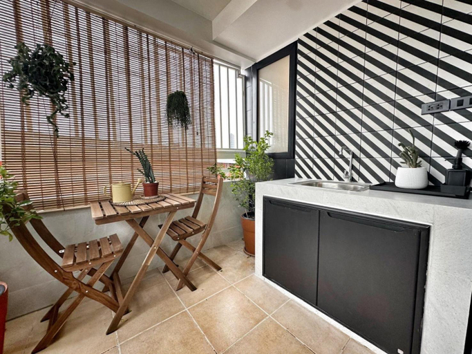 Balcony/terrace 2, UDMS On Nut 10 : Bangkok's Charm 40 sqm., Phra Khanong