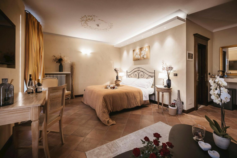 Bedroom 12
