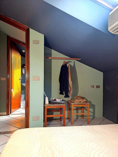 Bedroom 21