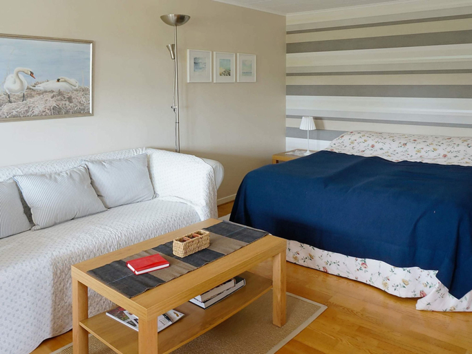 Bedroom 3, 4 Person Holiday Home in Tvaaker, Varberg