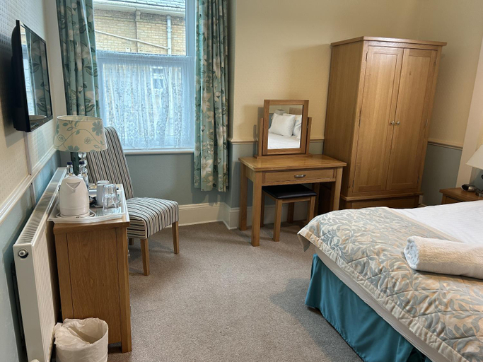Bedroom 2, Harbour Lights Guest House room only, Dorset