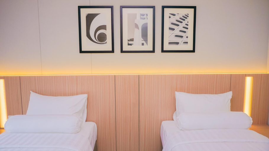 Bedroom 13