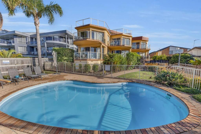 Sport & Beauty 3, Baywatch Holiday Apartments, Bega Valley