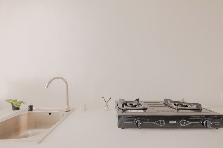 Others 5, Modern And Comfy Studio At Daan Mogot City Apartment, Jakarta Barat