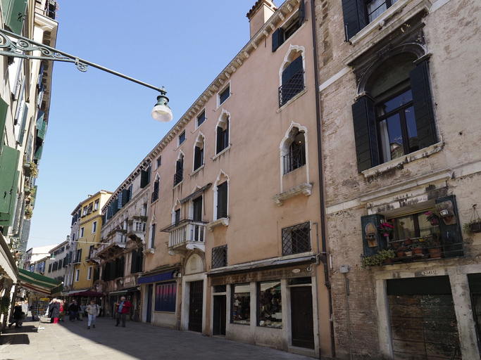 Exterior & Views 2, Rialto Ca del Mercante by Wonderful Italy, Venezia