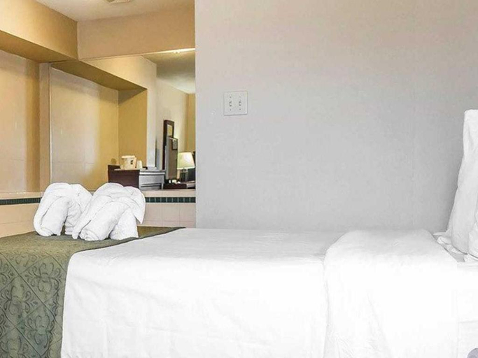 Bedroom 8