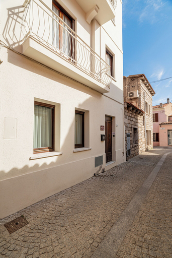 Exterior & Views, Sorella Luna Room Boutique, Olbia-Tempio