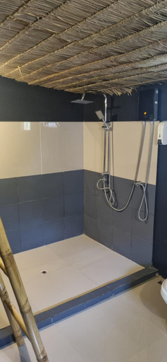 Bathroom 3, Red Pearl Resort sea view, Ko Phangan