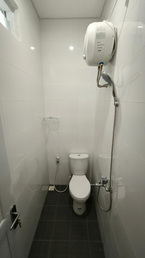 Bathroom 27