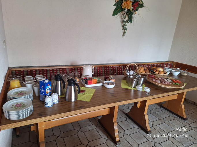 Food & Drinks 5, Gasthaus & Metzgerei Besenhardt, Schwandorf